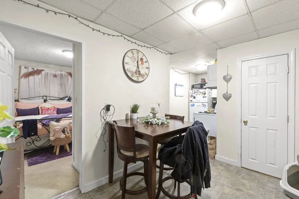 1 bed, 1 bath apartment for rent at 218 Middlesex Ave Unit 2, Medford — photo 7 of 12