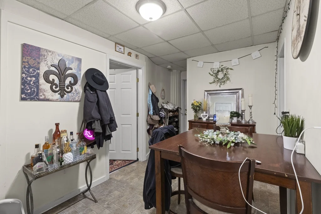 1 bed, 1 bath apartment for rent at 218 Middlesex Ave Unit 2, Medford — photo 8 of 12