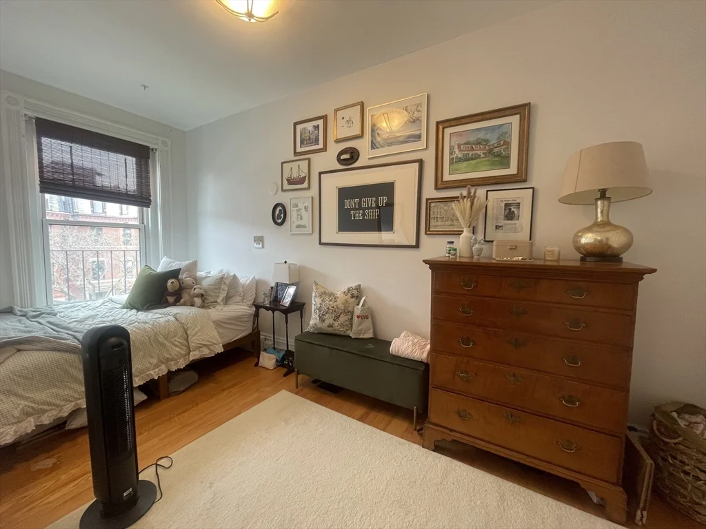 1 bed, 1 bath apartment for rent at 218 Newbury St Unit 3F, Back Bay — photo 14 of 18