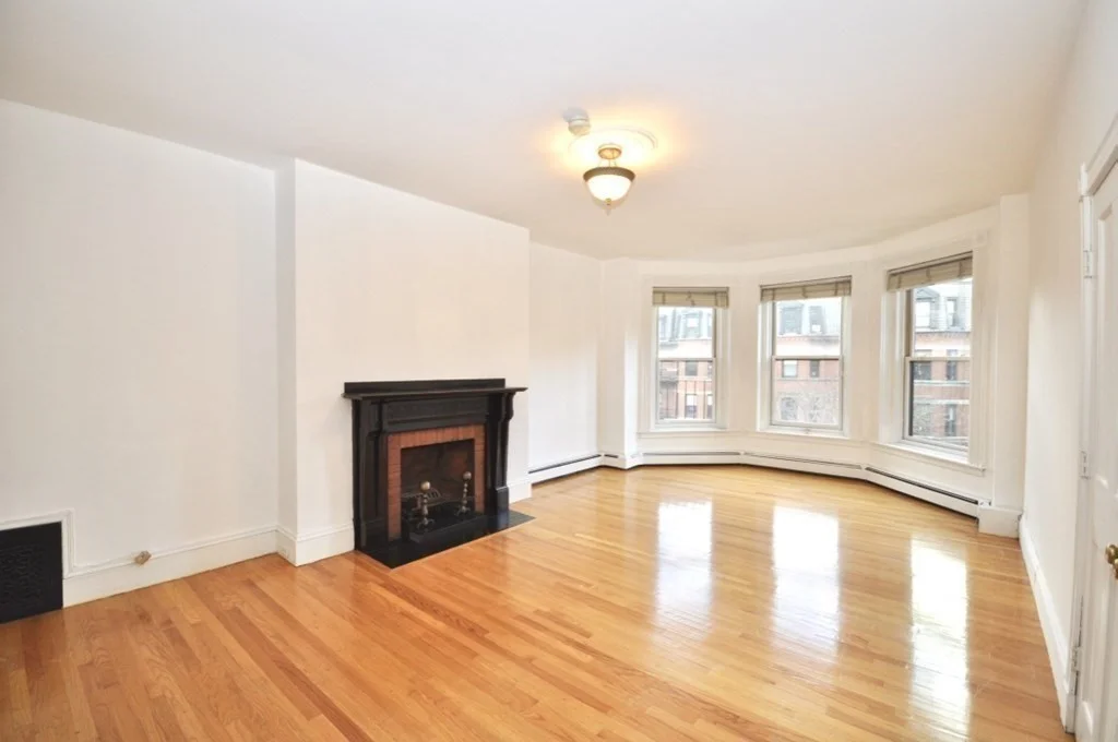 1 bed, 1 bath apartment for rent at 218 Newbury St Unit 3F, Back Bay — photo 5 of 18