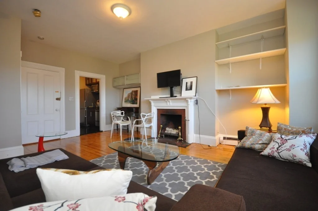 1 bed, 1 bath apartment for rent at 218 Newbury St Unit 4FF, Back Bay — photo 3 of 9