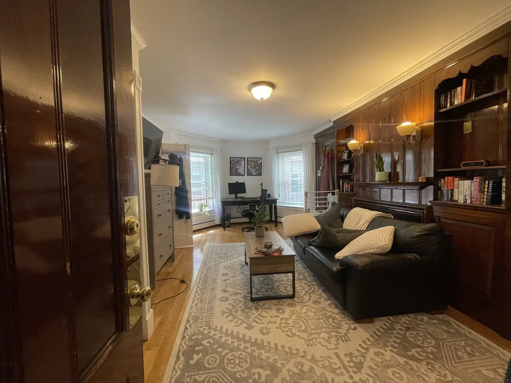 1 bed, 1 bath apartment for rent at 218 Newbury Unit 4RR, Back Bay — photo 7 of 7