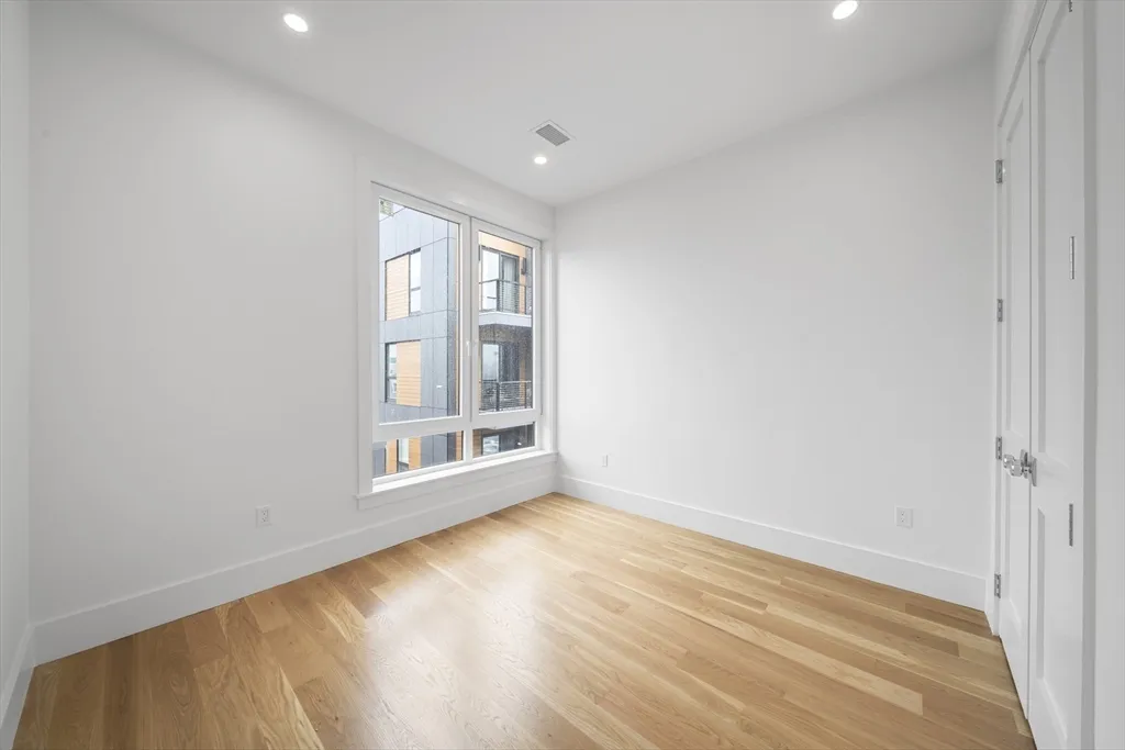 2 bed, 2 bath apartment for rent at 218 Old Colony Ave Unit 403, South Boston — photo 10 of 14