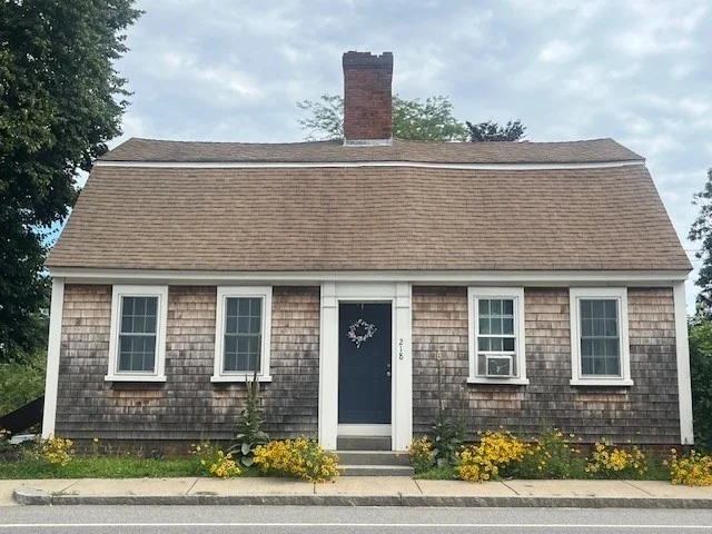 4 bed, 2 bath apartment for rent at 218 Sandwich St, Jabez Corner — photo 2 of 38