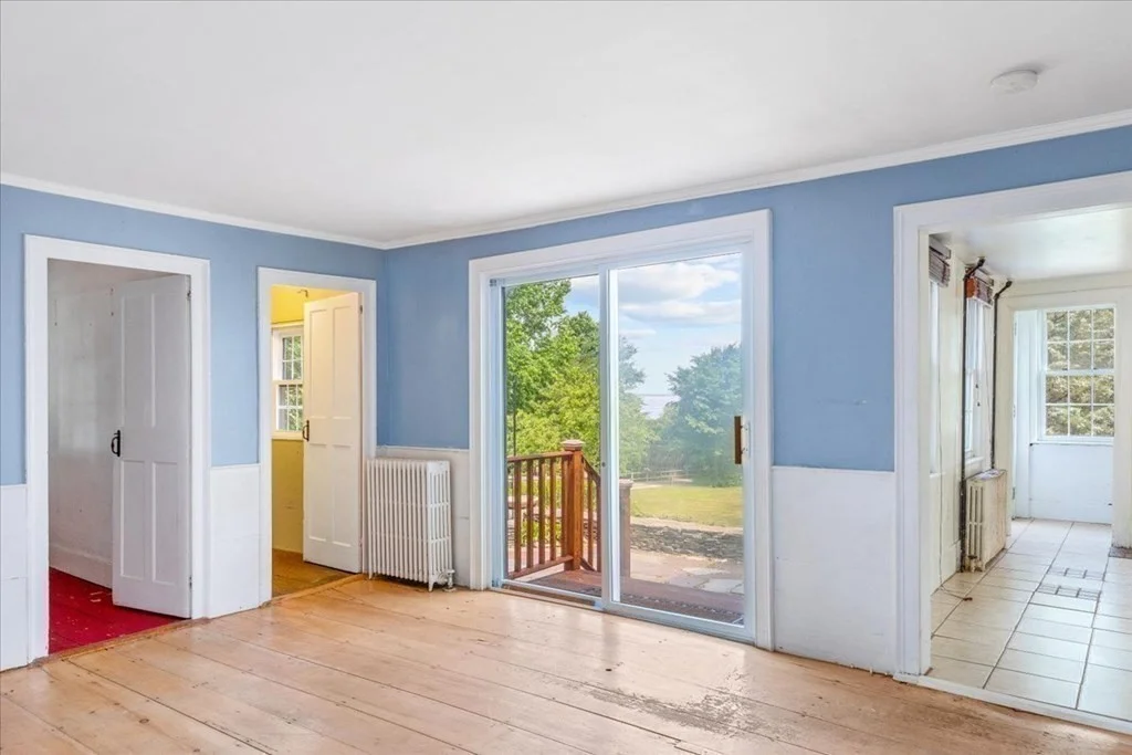 4 bed, 2 bath apartment for rent at 218 Sandwich St, Jabez Corner — photo 11 of 38