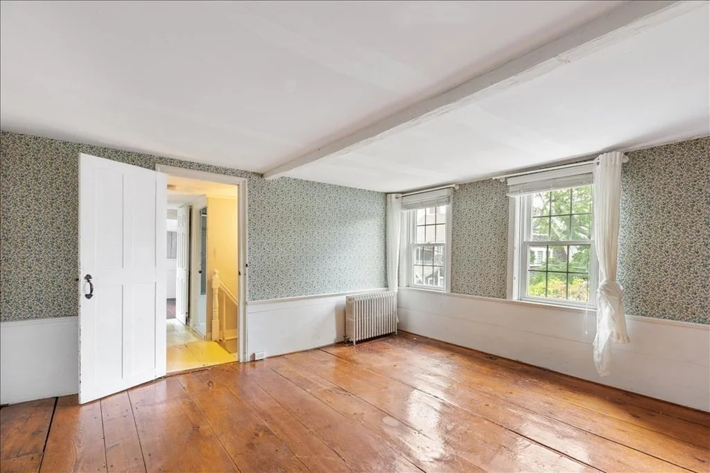 4 bed, 2 bath apartment for rent at 218 Sandwich St, Jabez Corner — photo 25 of 38