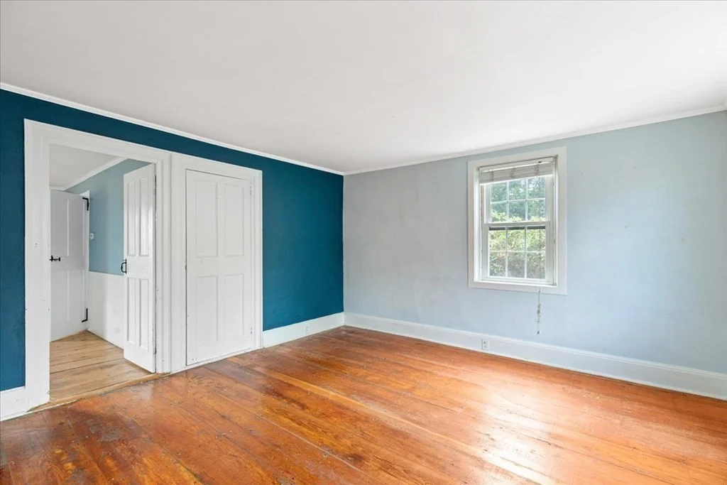 4 bed, 2 bath apartment for rent at 218 Sandwich St, Jabez Corner — photo 6 of 38