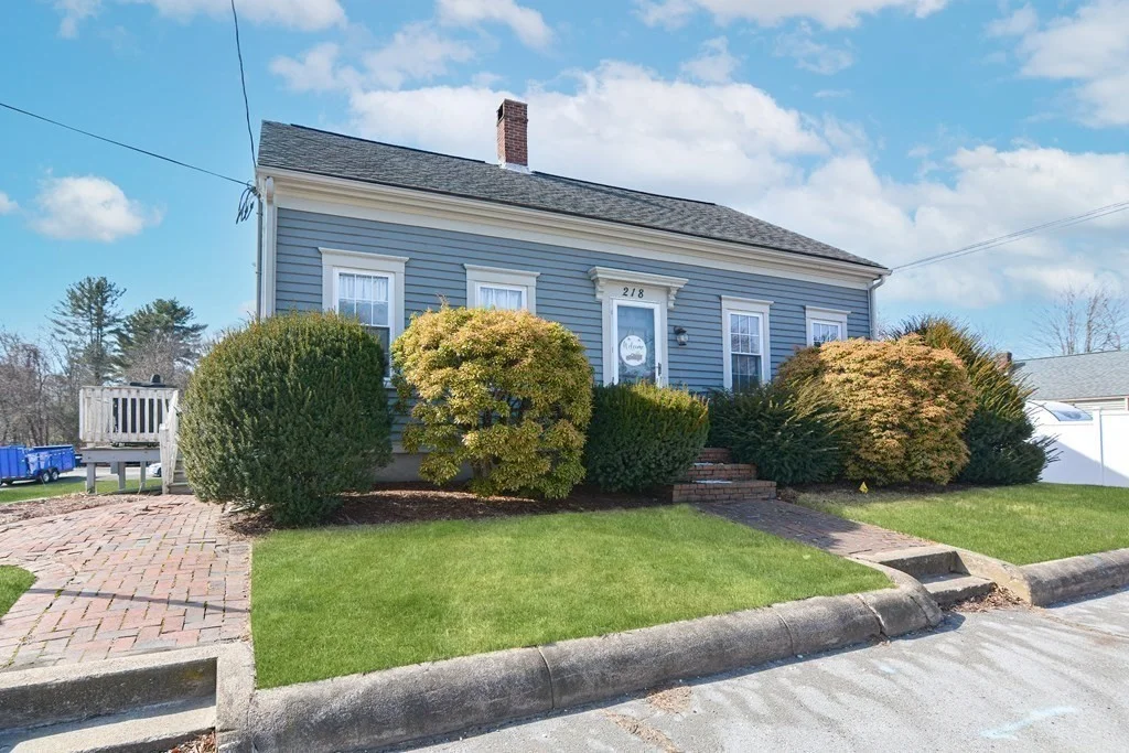 3 bed, 2 bath apartment for rent at 218 South St, Plainville