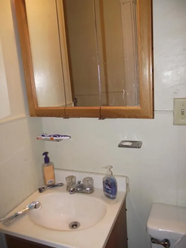 3 bed, 1 bath apartment for rent at 218 South St Unit 1, Jamaica Plain — photo 5 of 45