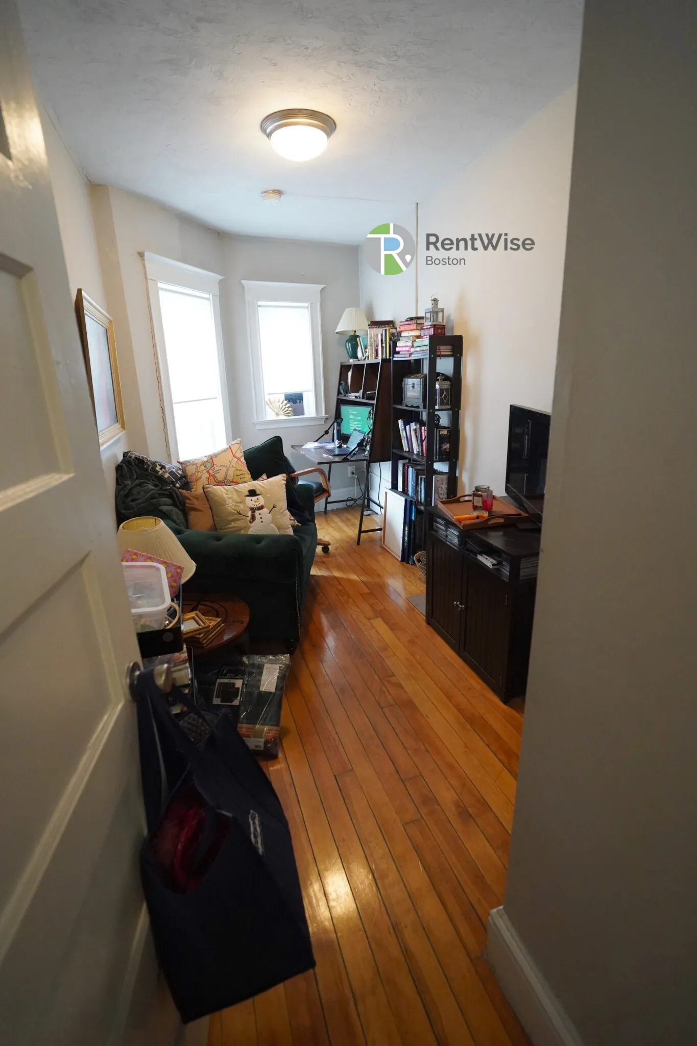 3 bed, 1 bath apartment for rent at 218 South St Unit 2, Jamaica Plain — photo 11 of 19