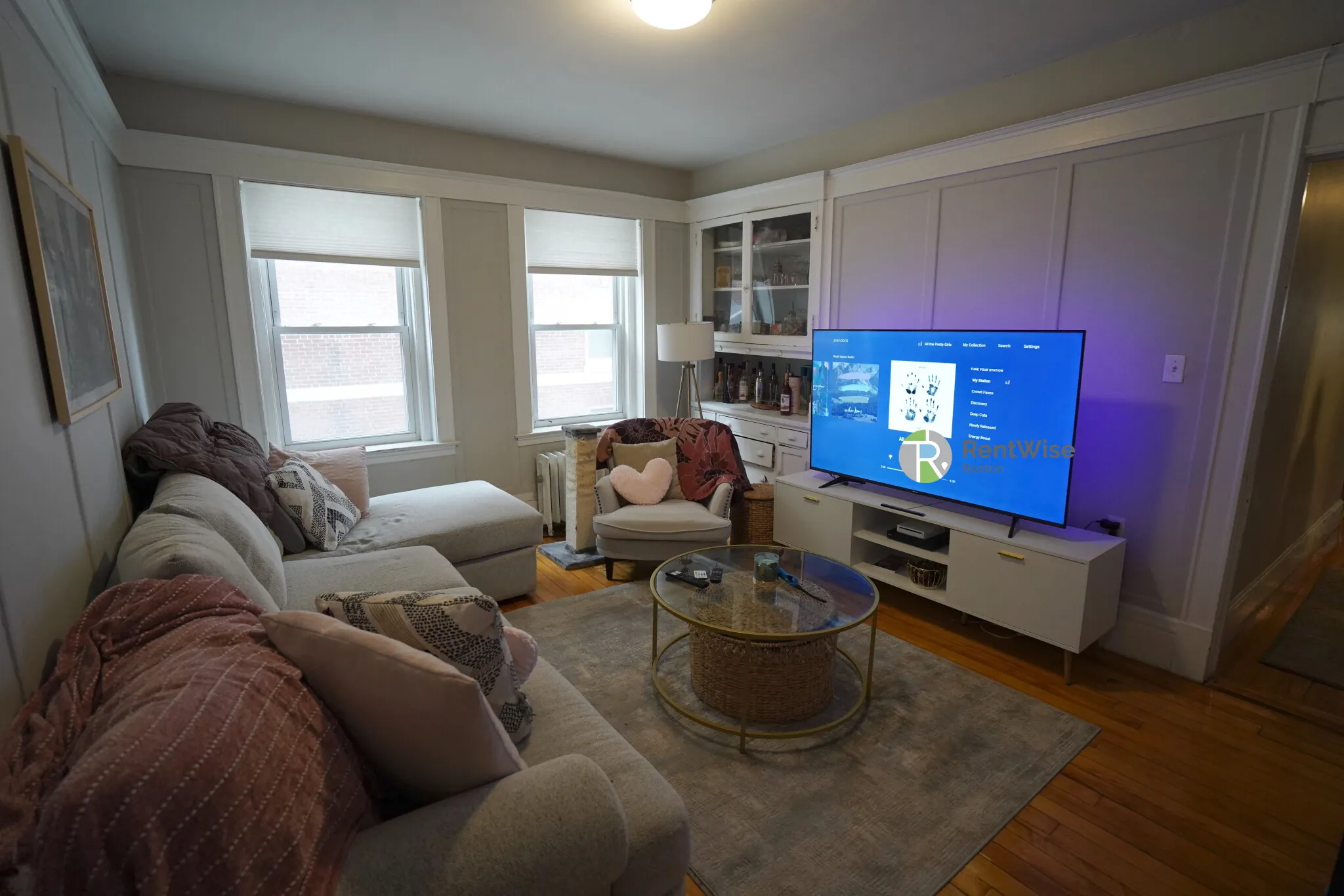 3 bed, 1 bath apartment for rent at 218 South St Unit 2, Jamaica Plain — photo 2 of 19