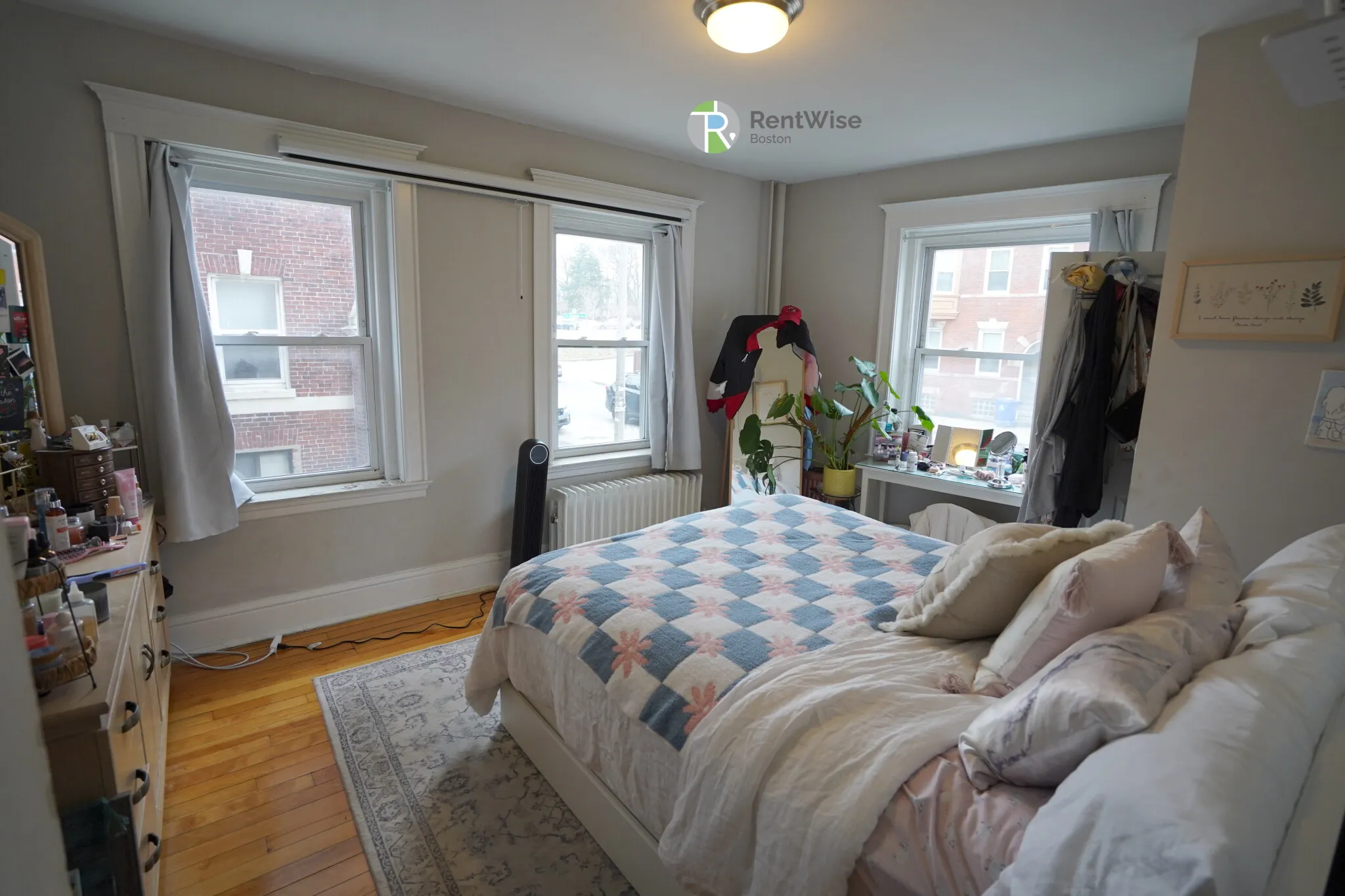 3 bed, 1 bath apartment for rent at 218 South St Unit 2, Jamaica Plain — photo 7 of 19