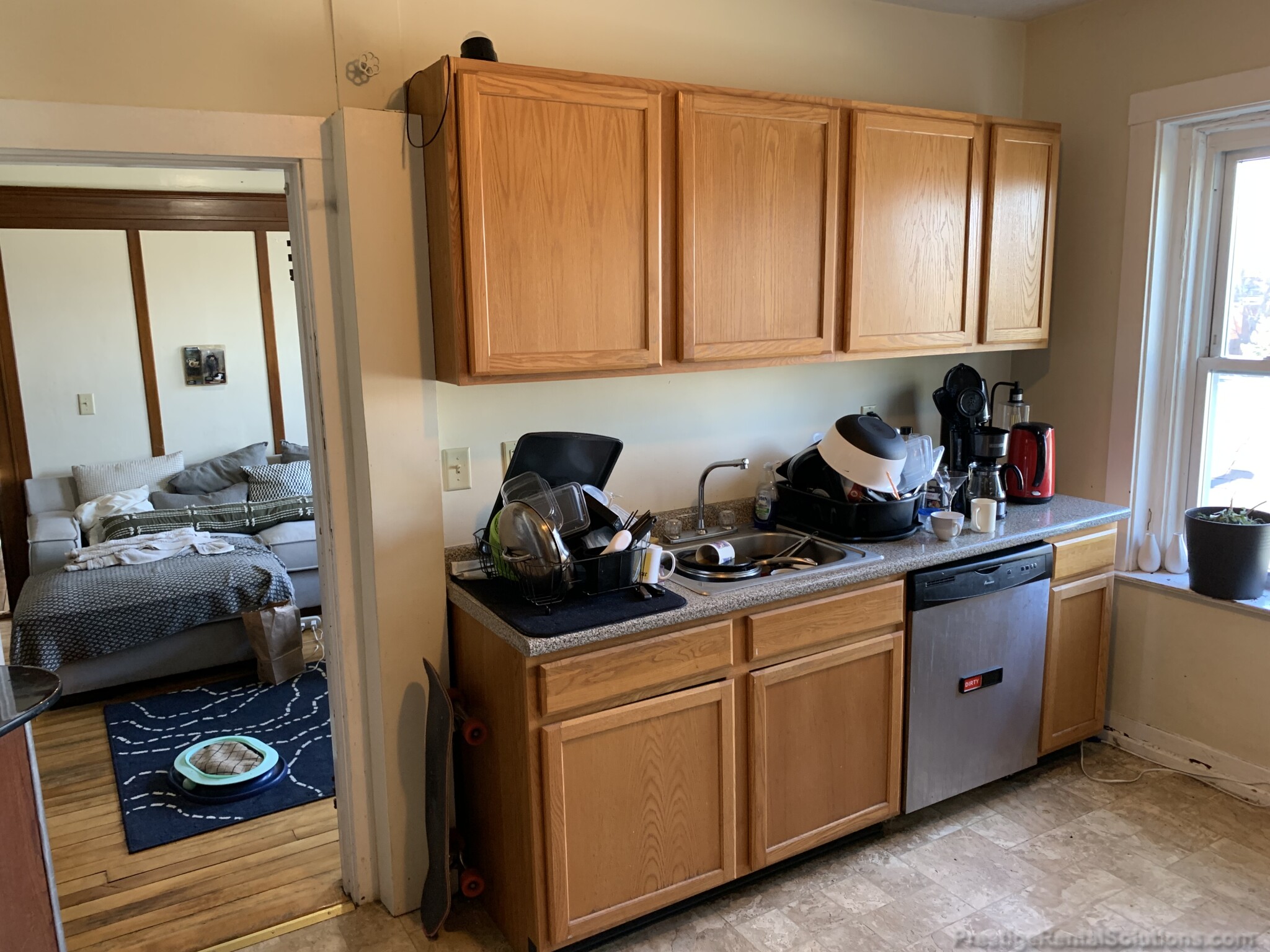3 bed, 1 bath apartment for rent at 218 South St Unit 4, Jamaica Plain — photo 3 of 19