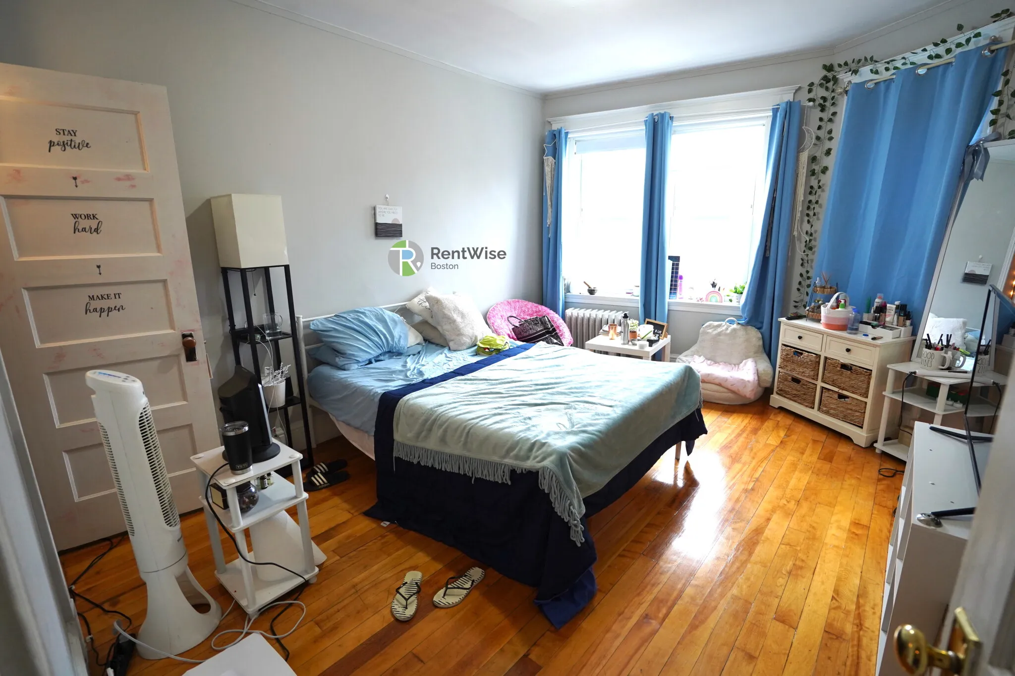3 bed, 1 bath apartment for rent at 218 South St Unit 5, Jamaica Plain — photo 10 of 20