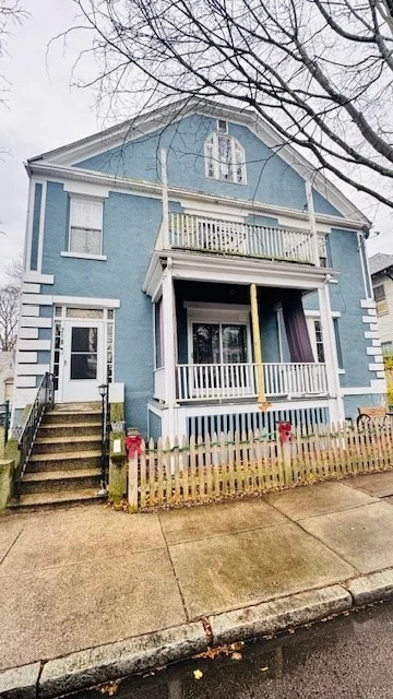 3 bed, 1 bath apartment for rent at 218 Wachusett St Unit 1, Jamaica Plain