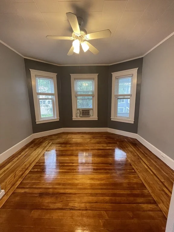 3 bed, 1 bath apartment for rent at 218a Summer Unit 2, Spring Hill — photo 5 of 12