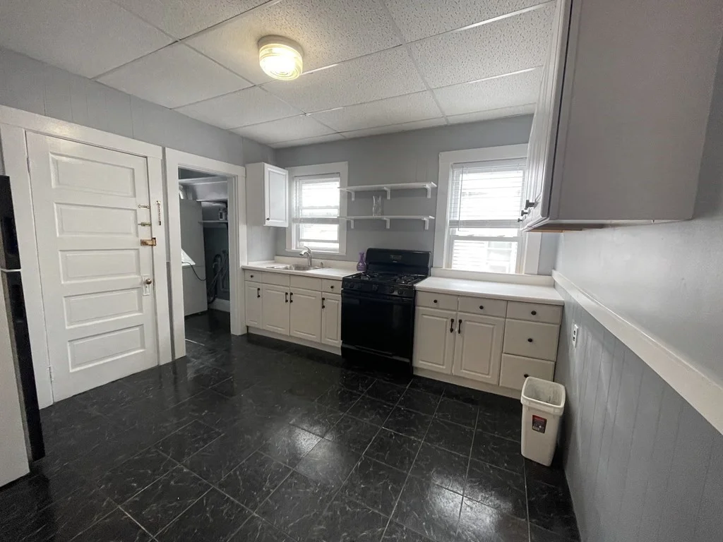 3 bed, 1 bath apartment for rent at 218a Summer Unit 2, Spring Hill — photo 11 of 12