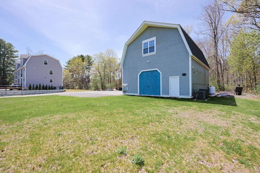 2 bed, 1 bath apartment for rent at 218R South Unit R, Plainville — photo 14 of 17