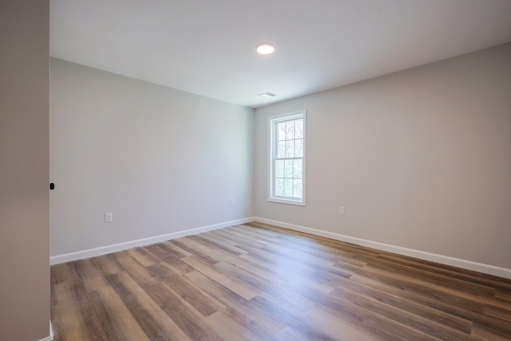2 bed, 1 bath apartment for rent at 218R South Unit R, Plainville — photo 12 of 17