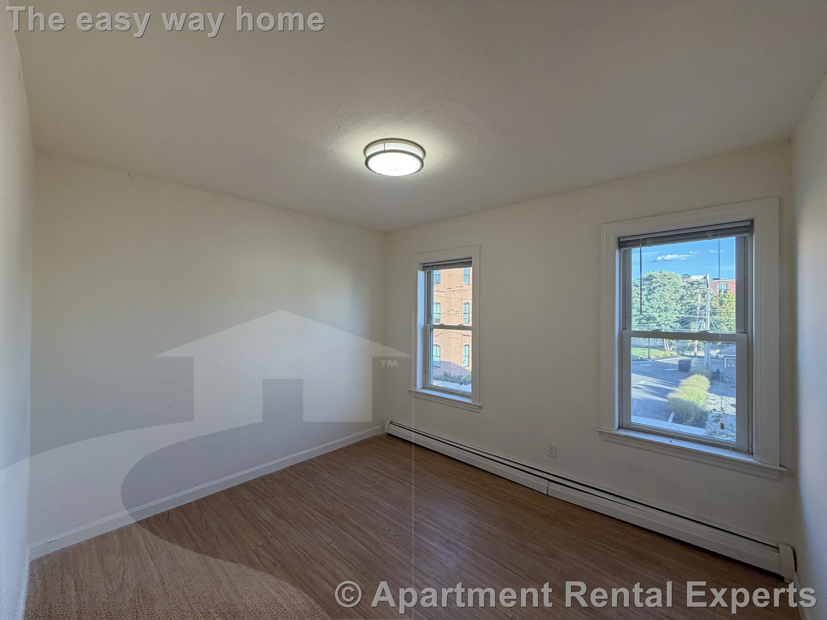 1 bed, 1 bath apartment for rent at 219 Albion St Unit 2, Wakefield — photo 2 of 7