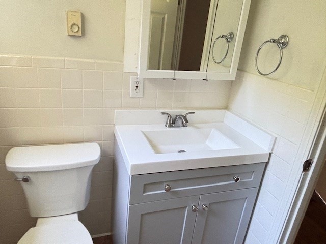 3 bed, 1 bath apartment for rent at 219 Arlington St Unit A, Framingham — photo 4 of 15