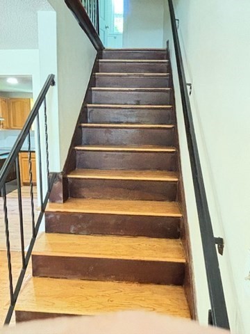 3 bed, 1 bath apartment for rent at 219 Arlington St Unit A, Framingham — photo 5 of 15
