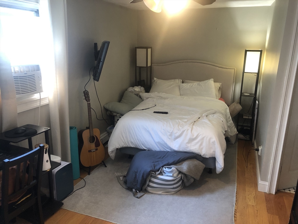 4 bed, 2.5 bath apartment for rent at 219 Bolton St Unit 219, South Boston — photo 8 of 15