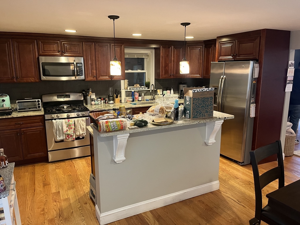 4 bed, 2.5 bath apartment for rent at 219 Bolton St Unit 219, South Boston — photo 1 of 15