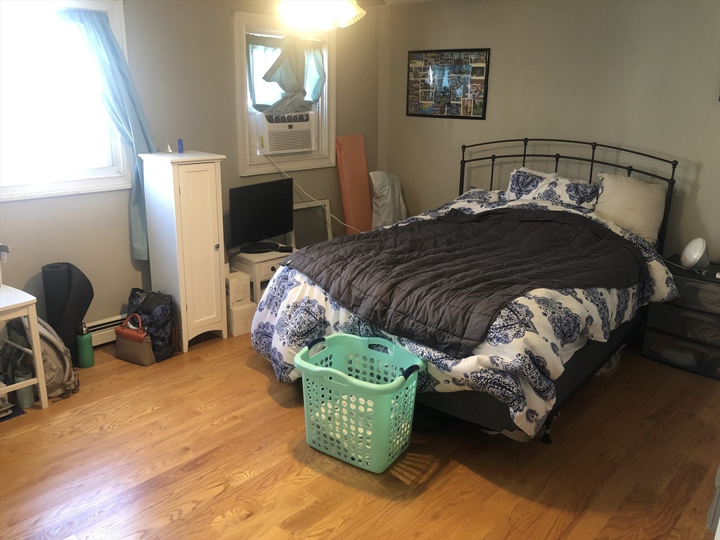 4 bed, 2.5 bath apartment for rent at 219 Bolton St Unit 219, South Boston — photo 6 of 15