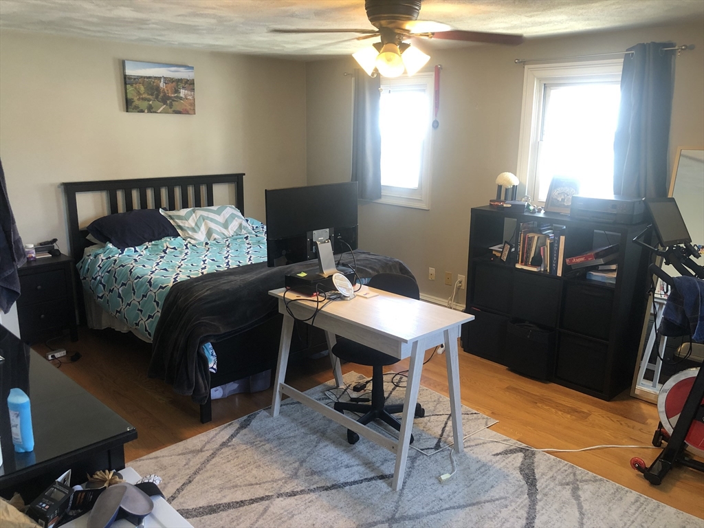 4 bed, 2.5 bath apartment for rent at 219 Bolton St Unit 219, South Boston — photo 7 of 15
