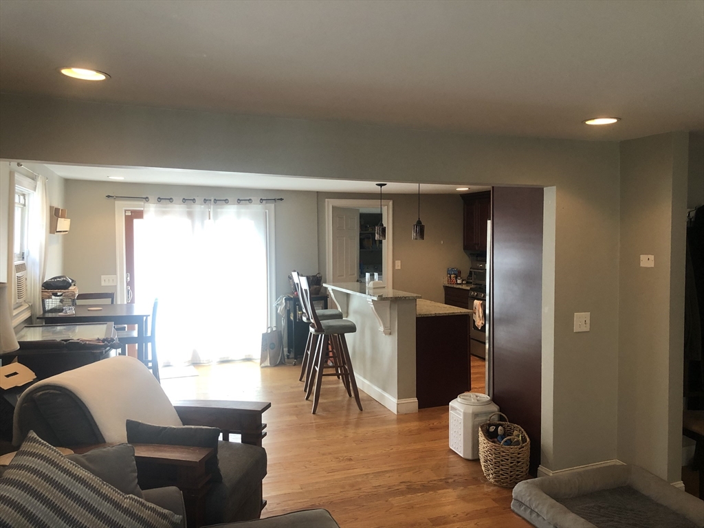 4 bed, 2.5 bath apartment for rent at 219 Bolton St Unit 219, South Boston — photo 9 of 15