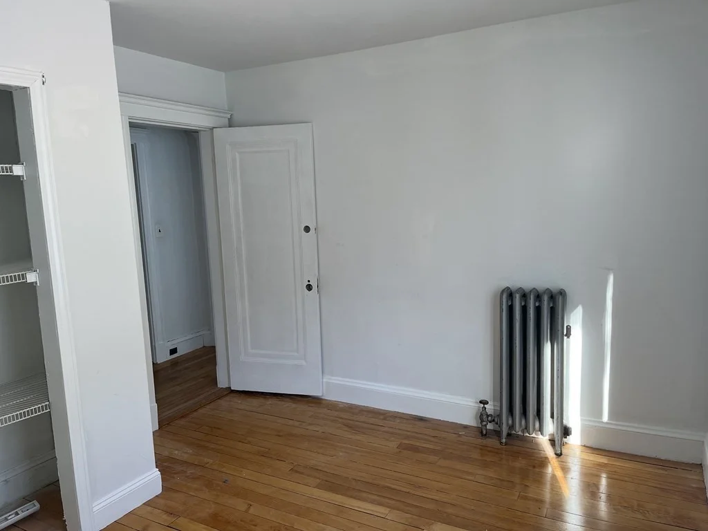 3 bed, 1 bath apartment for rent at 219 Broadway St Unit 2, Arlington — photo 8 of 12