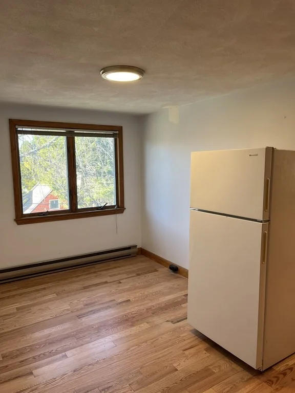 2 bed, 1 bath apartment for rent at 219 Broadway Unit 3, Arlington — photo 5 of 7
