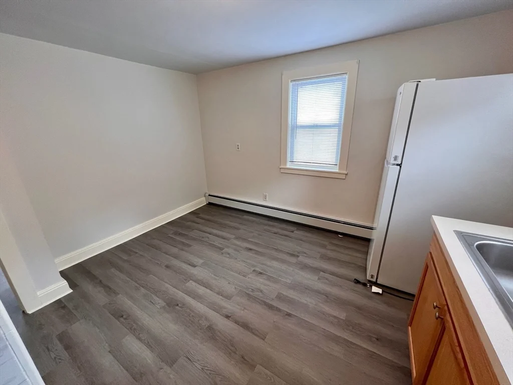 2 bed, 1 bath apartment for rent at 219 Franklin Rd Unit 2, Fitchburg — photo 3 of 11