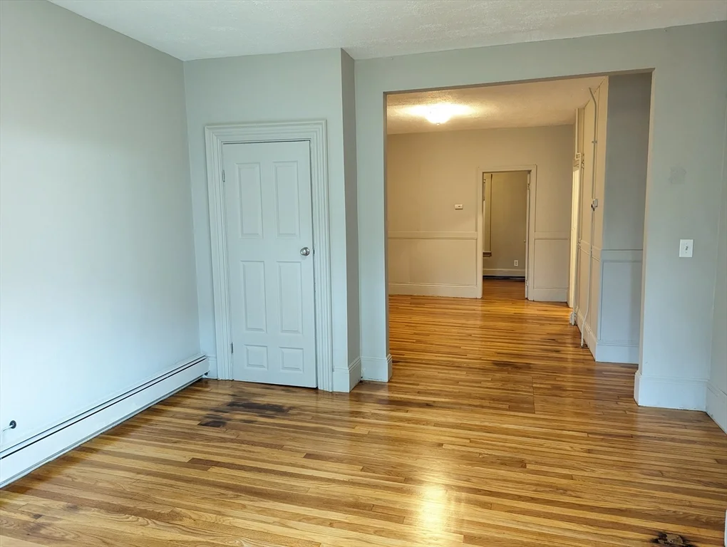 2 bed, 1 bath apartment for rent at 219 Green St Unit 2, Central Square — photo 2 of 7