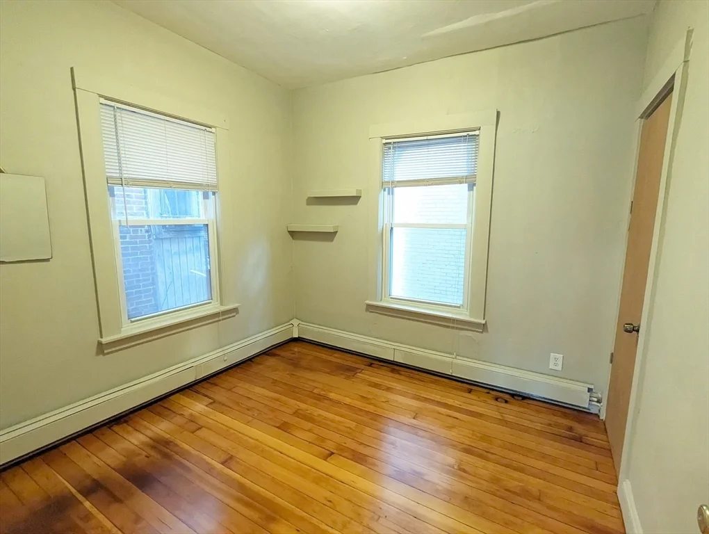 2 bed, 1 bath apartment for rent at 219 Green St Unit 2, Central Square — photo 5 of 7