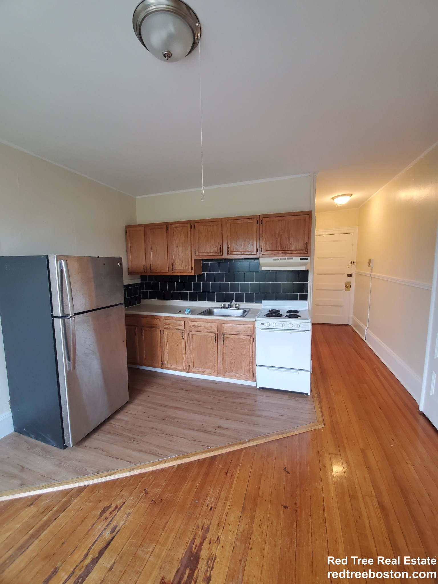 1 bed, 1 bath apartment for rent at 219 Harvard St Unit 20, Coolidge Corner — photo 5 of 7