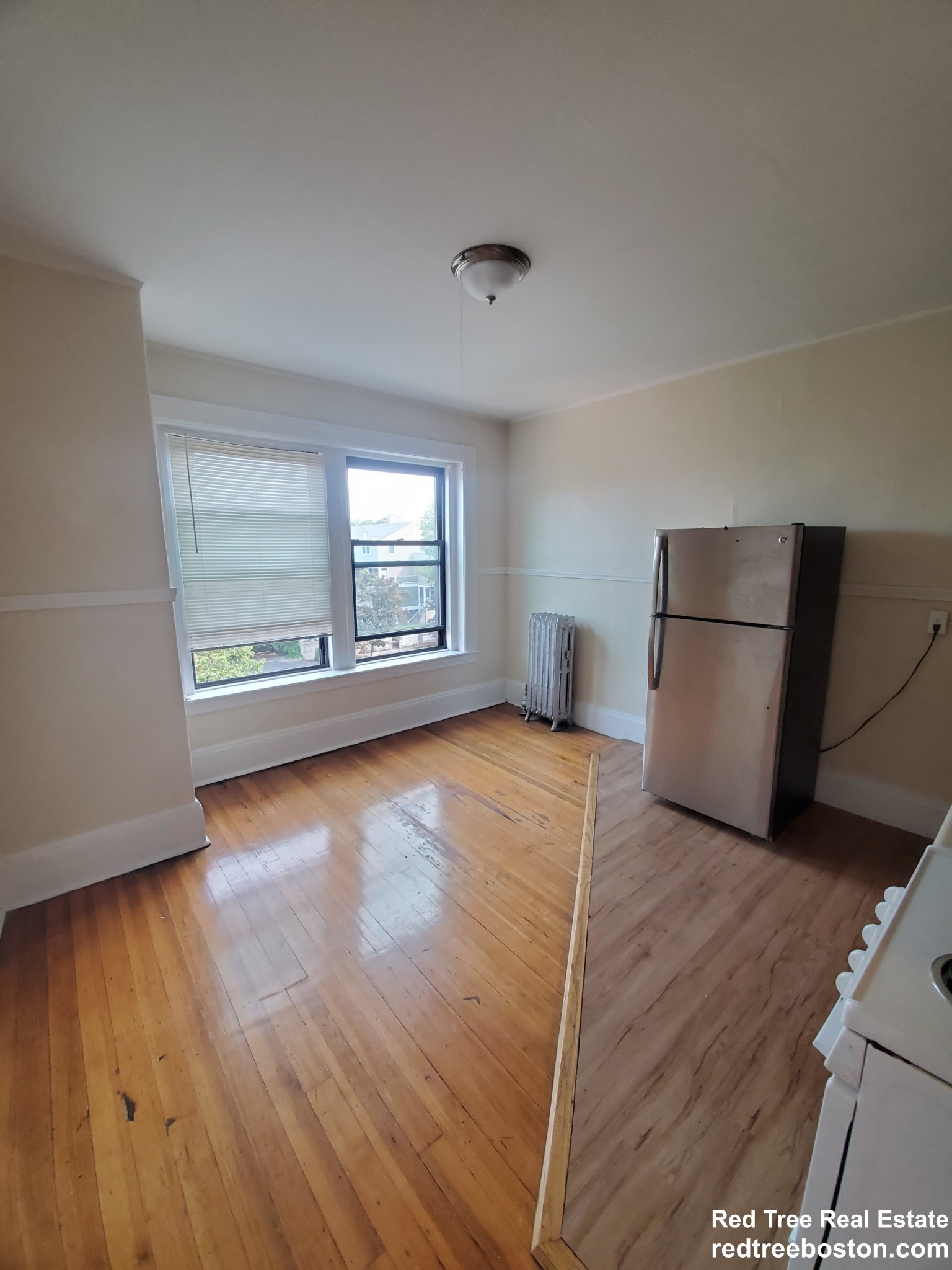 1 bed, 1 bath apartment for rent at 219 Harvard St Unit 20, Coolidge Corner — photo 6 of 7