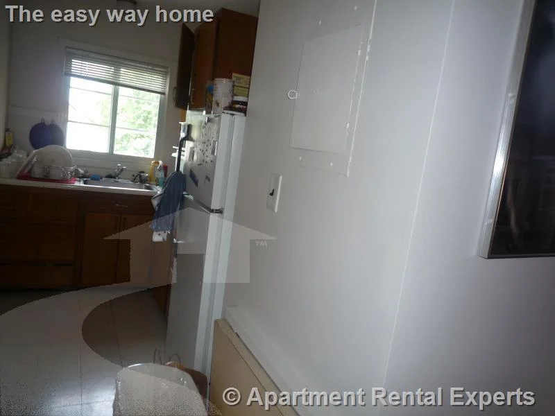 1 bed, 1 bath apartment for rent at 219 Massachusetts Ave Unit 4, East Arlington — photo 4 of 8