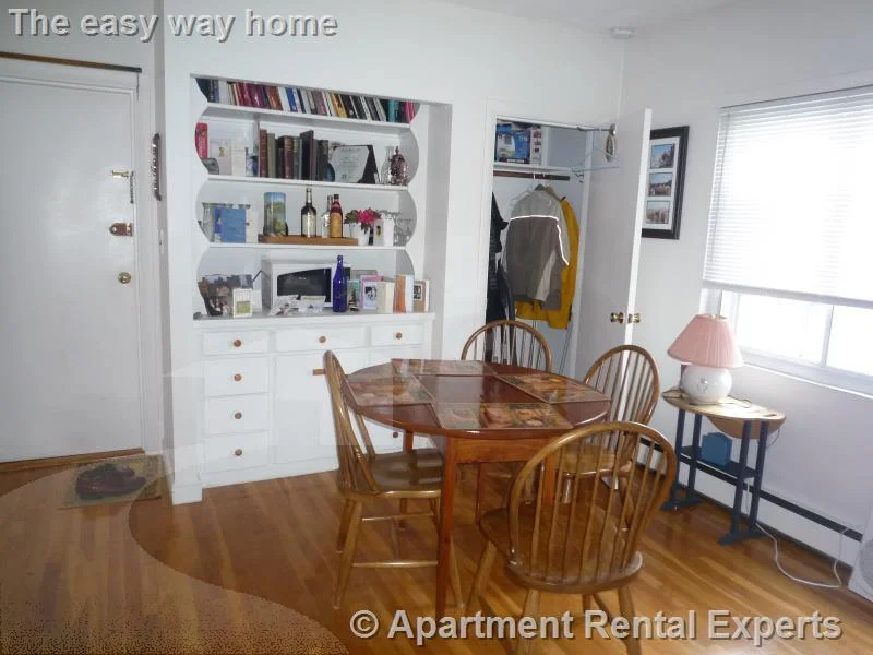 1 bed, 1 bath apartment for rent at 219 Massachusetts Ave Unit 4, East Arlington — photo 2 of 8