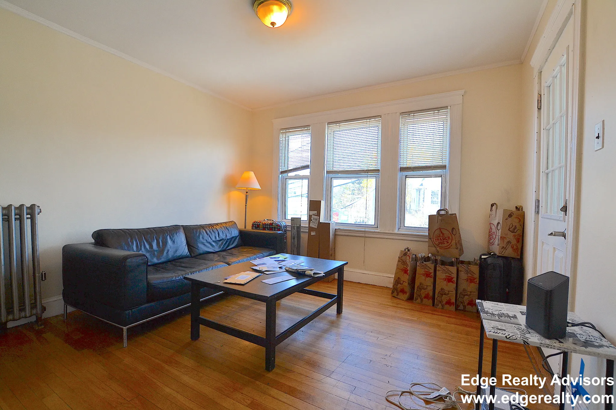 5 bed, 2 bath apartment for rent at 219 Harvard St Unit 1, Allston — photo 3 of 12