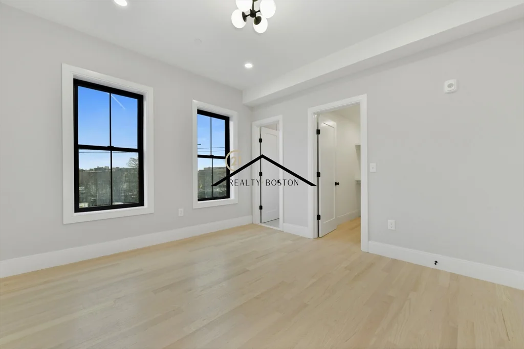 2 bed, 2 bath apartment for rent at 219 Paris St Unit 6, East Boston — photo 13 of 15