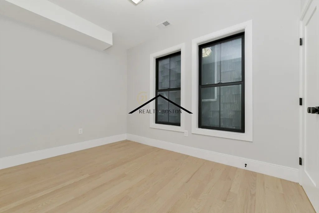 2 bed, 2 bath apartment for rent at 219 Paris St Unit 6, East Boston — photo 10 of 15