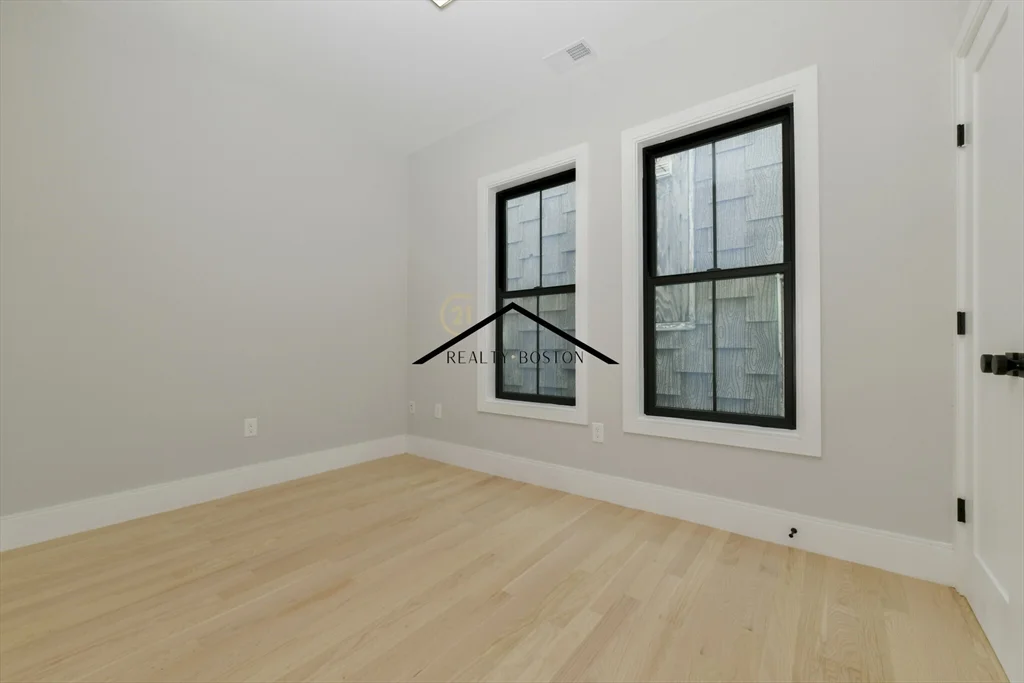 2 bed, 2 bath apartment for rent at 219 Paris St Unit 6, East Boston — photo 4 of 15