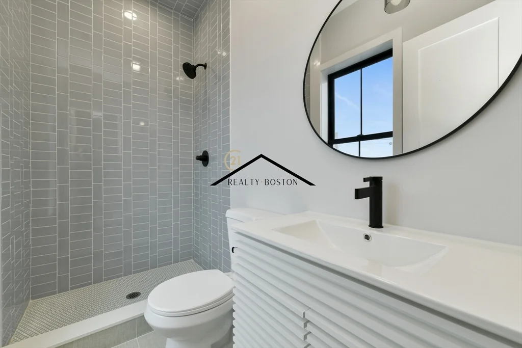 2 bed, 2 bath apartment for rent at 219 Paris St Unit 6, East Boston — photo 8 of 15
