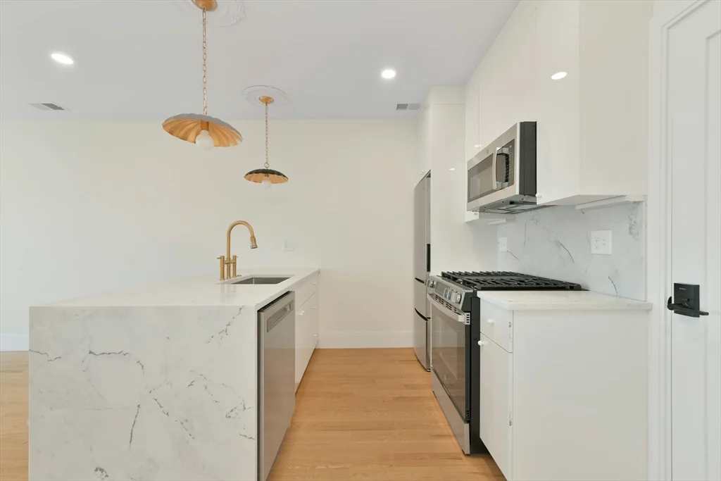 2 bed, 2 bath apartment for rent at 219 Paris Unit 4, East Boston — photo 2 of 13