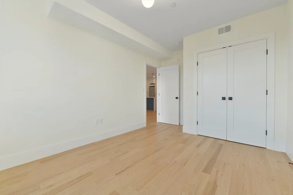 2 bed, 2 bath apartment for rent at 219 Paris Unit 4, East Boston — photo 10 of 13