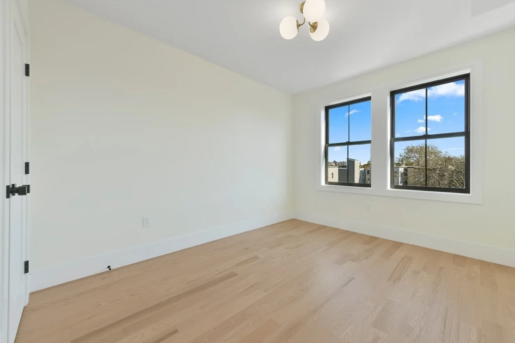 2 bed, 2 bath apartment for rent at 219 Paris Unit 4, East Boston — photo 9 of 13