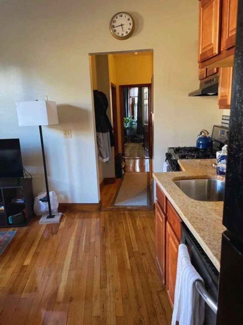 2 bed, 1 bath apartment for rent at 219 Park Dr Unit 44, Fenway — photo 2 of 12