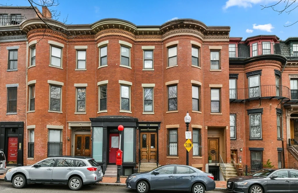 1 bed, 1 bath apartment for rent at 219 W Newton St Unit 4, South End — photo 17 of 19